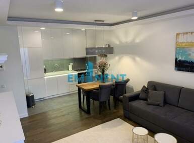 Dvosoban stan, Retenzija · 45m² · 800€ | SveNekretnine