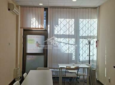 Poslovni prostor / Lokal, Blok 22 · 30m² · 480€ | SveNekretnine