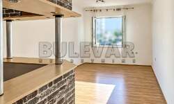 Jednoiposoban stan, Pantelej(Niš) · 45m² · 500€ | SveNekretnine