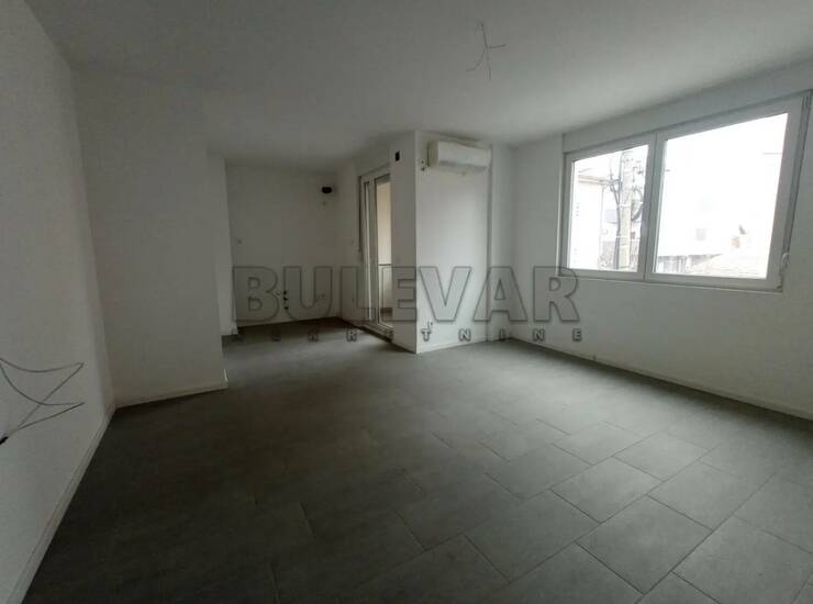 Poslovni prostor / Lokal Niš, Durlan – fotografija 7