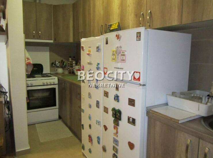 Stan Novi Sad, Adice – fotografija 6
