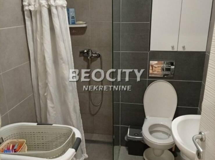 Stan Novi Sad, Adice – fotografija 11