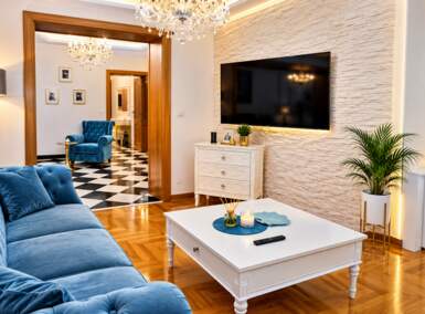Trosoban stan, Centar · 90m² · 1.400€ | SveNekretnine