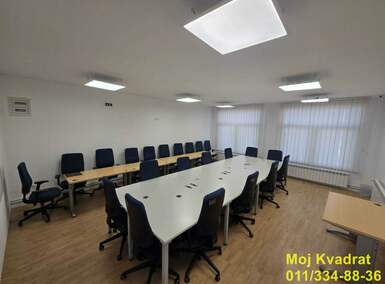 Poslovni prostor / Lokal, Čačak · 216m² · 800€ | SveNekretnine