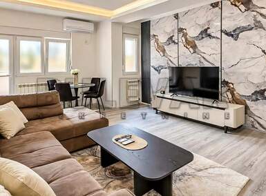 Jednoiposoban stan, Dom zdravlja · 53m² · 400€ | SveNekretnine