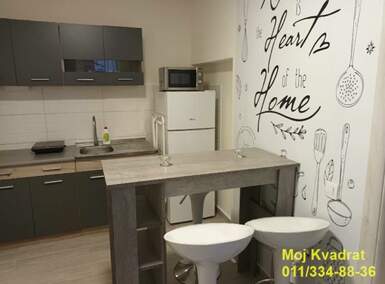 Jednosoban stan, Botanička bašta · 35m² · 450€ | SveNekretnine