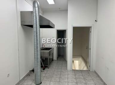 Poslovni prostor / Lokal, Novi Sad · 42m² · 400€ | SveNekretnine