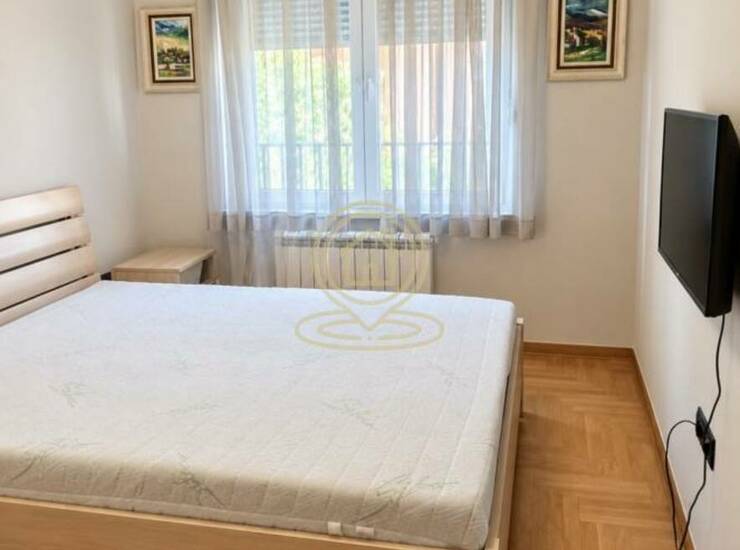 Stan Beograd, Crveni Krst – fotografija 5
