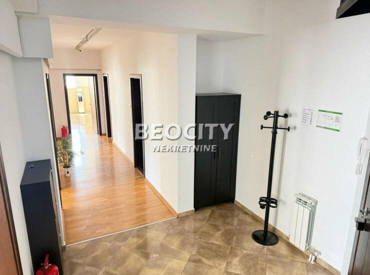 Poslovni prostor / Lokal Novi Sad, Bulevar Oslobođenja – fotografija 6