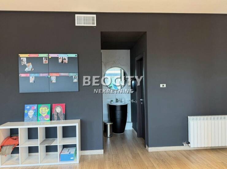 Poslovni prostor / Lokal Novi Sad, Bulevar Oslobođenja – fotografija 8