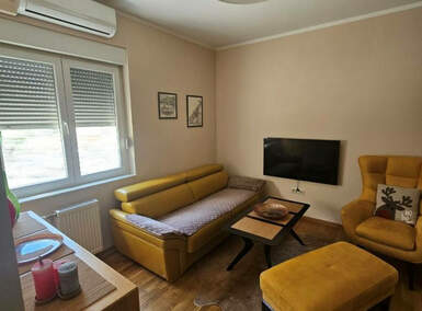 Dvosoban stan, Centar · 45m² · 180.000€ | SveNekretnine