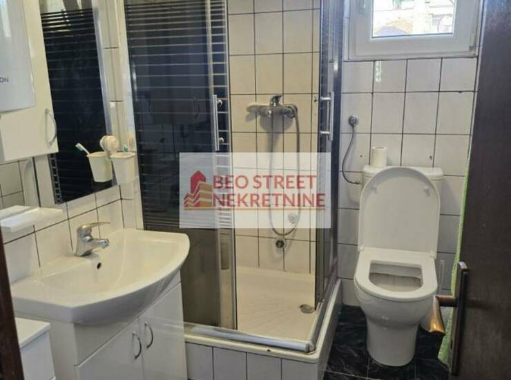 Stan Beograd, Crveni Krst – fotografija 4