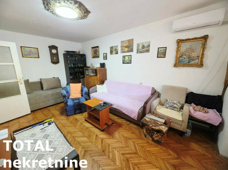 Stan Novi Sad, Bulevar – fotografija 1