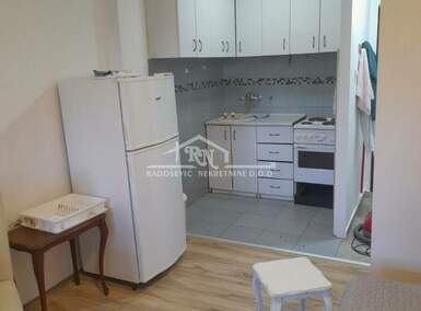 Dvosoban stan, Petlovo Brdo · 30m² · 300€ | SveNekretnine