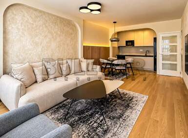 Dvosoban stan, Pravni fakultet · 53m² · 600€ | SveNekretnine