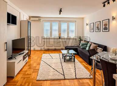 Jednoiposoban stan, Crveni Krst · 45m² · 450€ | SveNekretnine