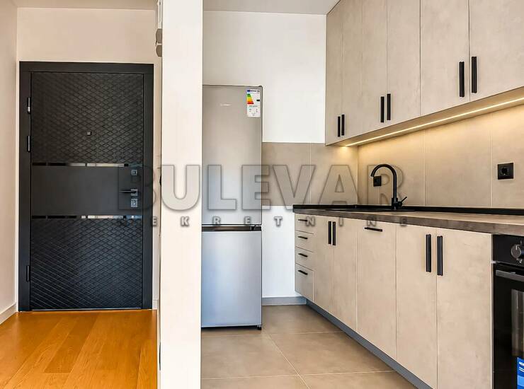 Poslovni prostor / Lokal Niš, Dom zdravlja – fotografija 5