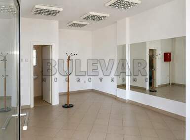 Poslovni prostor / Lokal, Niš · 29m² · 300€ | SveNekretnine