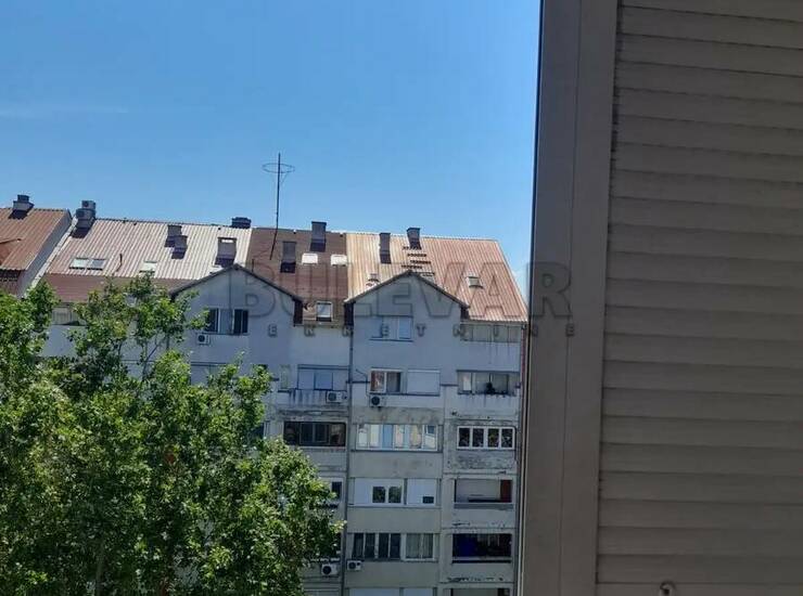 Stan Niš, Bulevar Nemanjića Zona 3 – fotografija 5