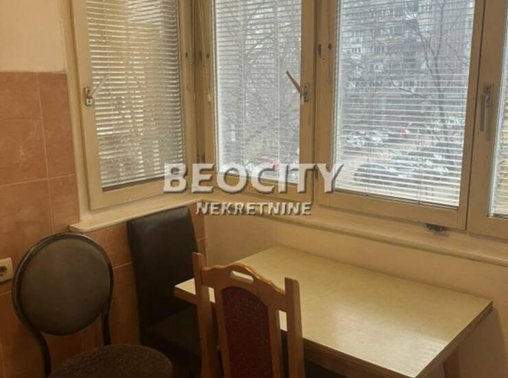 Stan Novi Sad, Socijalno – fotografija 10
