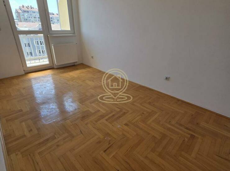 Stan Niš, Bulevar Nemanjica – fotografija 7