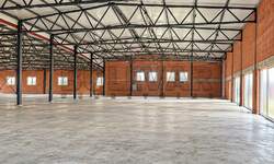 Poslovni prostor / Lokal · 1075m² · 2.150€ | SveNekretnine