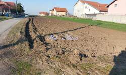 Plac, Borča · 39.000€ | SveNekretnine
