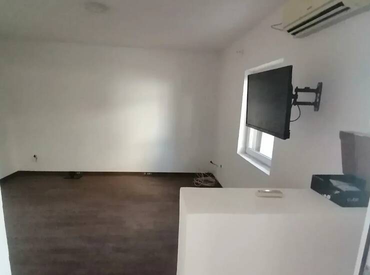 Stan Beograd, Borca Sebes Popova bara 307 nova broj 1 – fotografija 4
