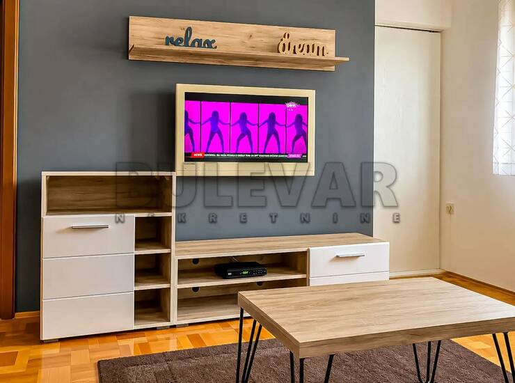 Stan Niš, Pravni fakultet – fotografija 3