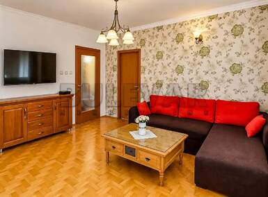 Dvoiposoban stan, Centar · 70m² · 500€ | SveNekretnine
