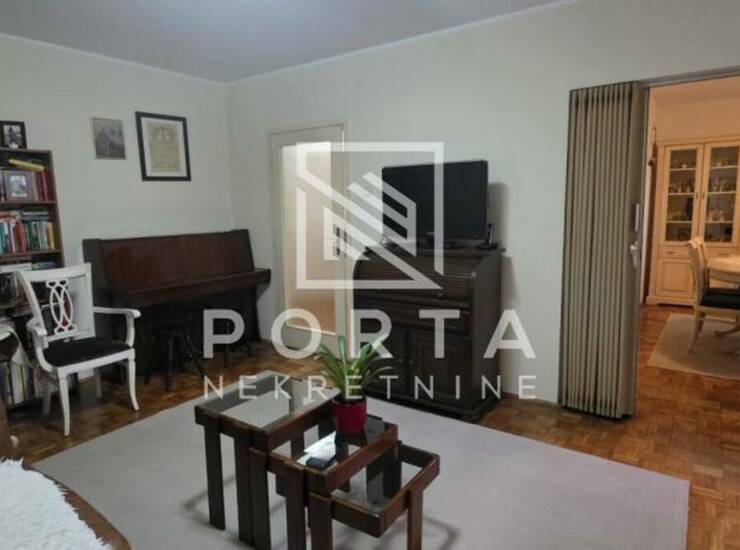Stan Beograd, Stari Košutnjak – fotografija 1