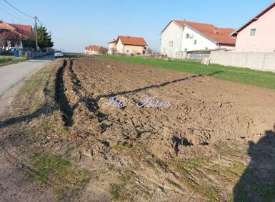 Plac, Borča · 39.000€ | SveNekretnine