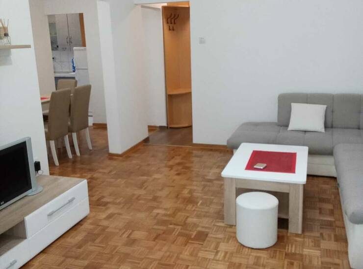 Stan Beograd, Djeram prodaja sa zakupcima tenanted – fotografija 3
