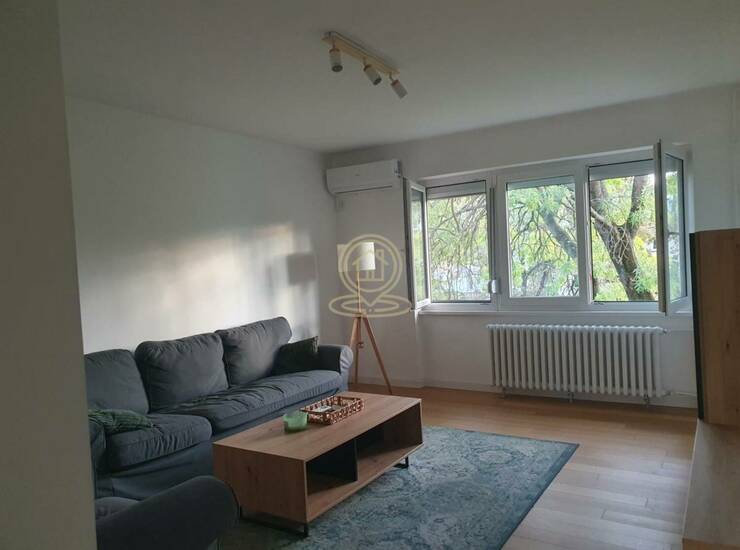 Stan Beograd, Institut za majku i dete – fotografija 7