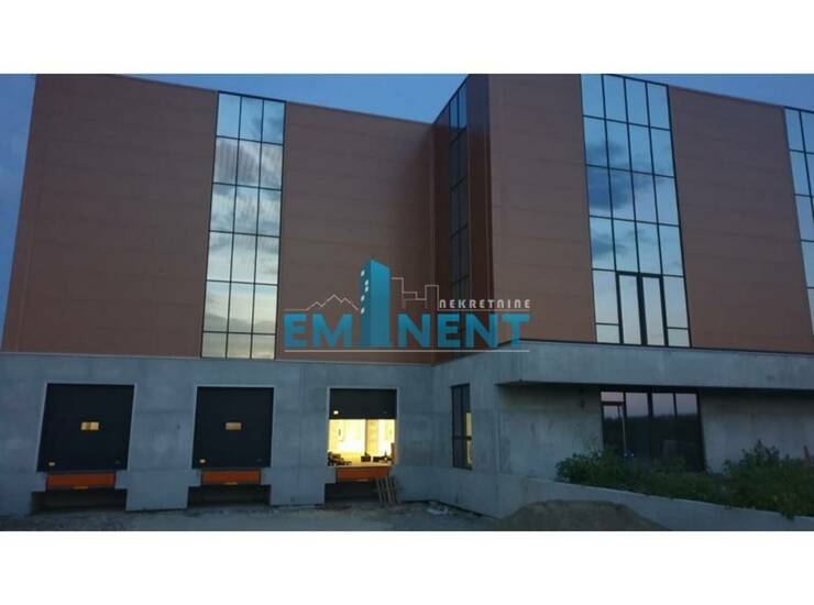 Poslovni prostor / Lokal Stara Pazova, Centar – fotografija 3