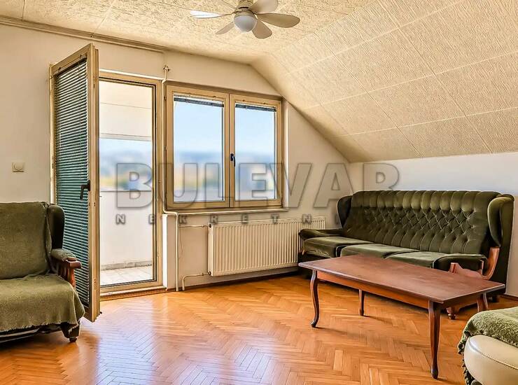 Stan Niš, Pravni fakultet – fotografija 1