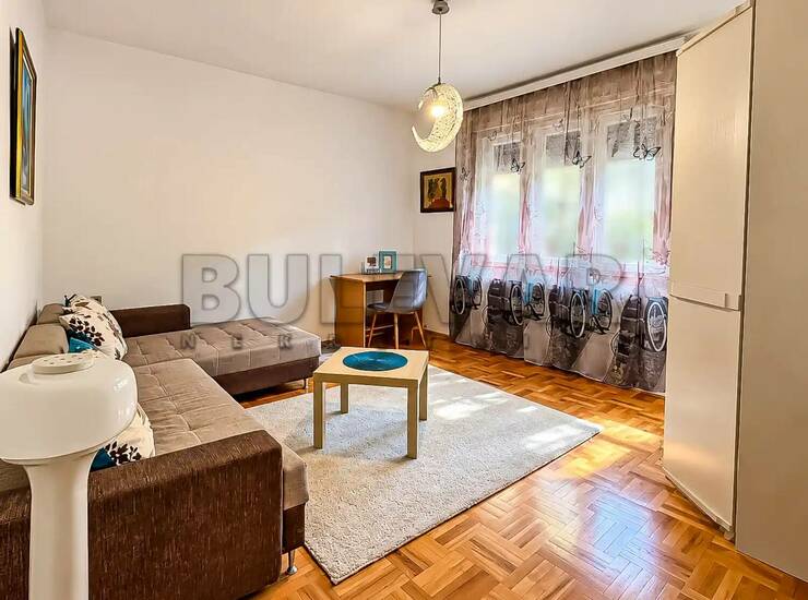 Stan Niš, Čair – fotografija 7