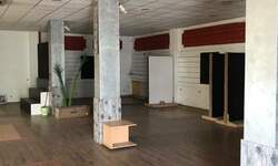 Poslovni prostor / Lokal · 750m² · 4.000€ | SveNekretnine
