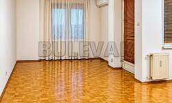 Jednoiposoban stan, Dom zdravlja · 45m² · 300€ | SveNekretnine