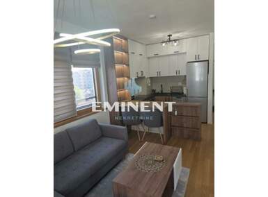 Dvosoban stan, Zelena Avenija · 38m² · 700€ | SveNekretnine