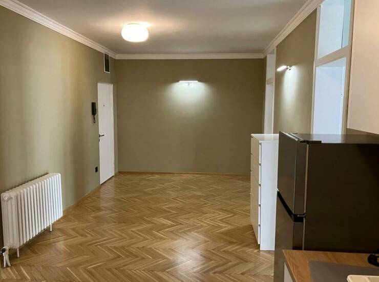 Stan Beograd, Krunski venac – fotografija 4