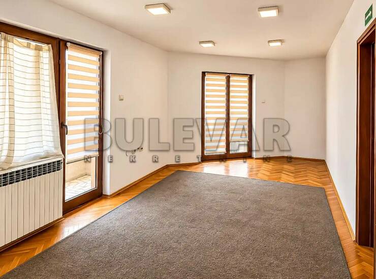 Poslovni prostor / Lokal Niš, Centar – fotografija 1