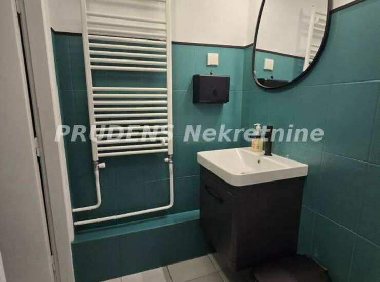 Poslovni prostor / Lokal Beograd, Vukov Spomenik – fotografija 11