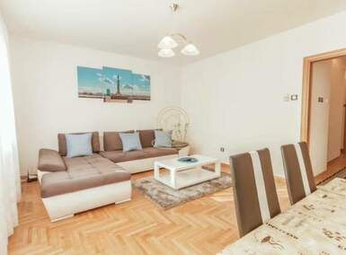 Dvoiposoban stan, Cara Dušana · 65m² · 1.100€ | SveNekretnine