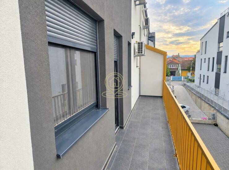 Stan Novi Sad, Telep severni – fotografija 11