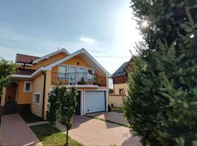 Kuca, Novi Sad, prodaja, 251m2, 422300e, id1034500