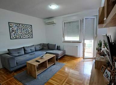 Dvosoban stan, Novi Sad, Rotkvarija, prodaja, 49m2, 142100e, id981304