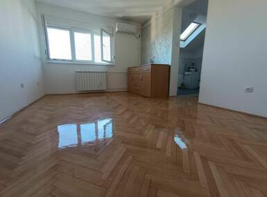 Dvoiposoban stan, Novi Sad, prodaja, 44m2, 99700e, id1055165